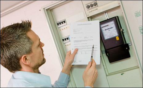 Og sparpenger nå du kutter strømforbruket. Illustrasjonsfoto: colourbox.com